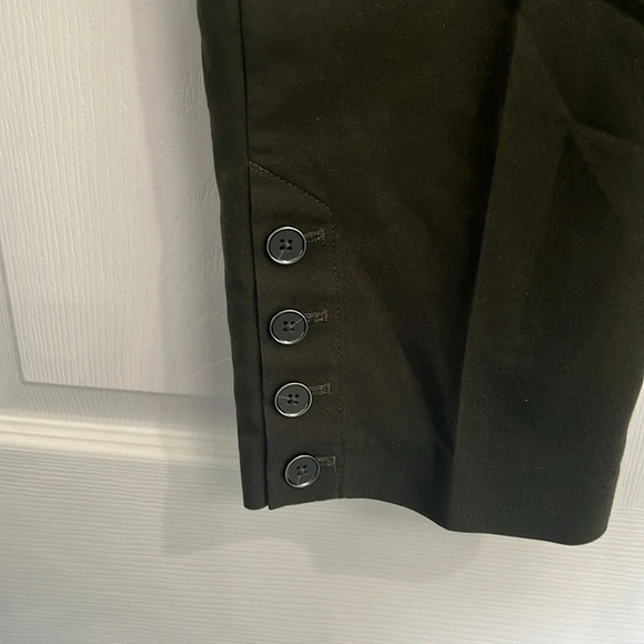 Style & Co. women’s capri pants - 8 petite - green - Picture 3 of 5